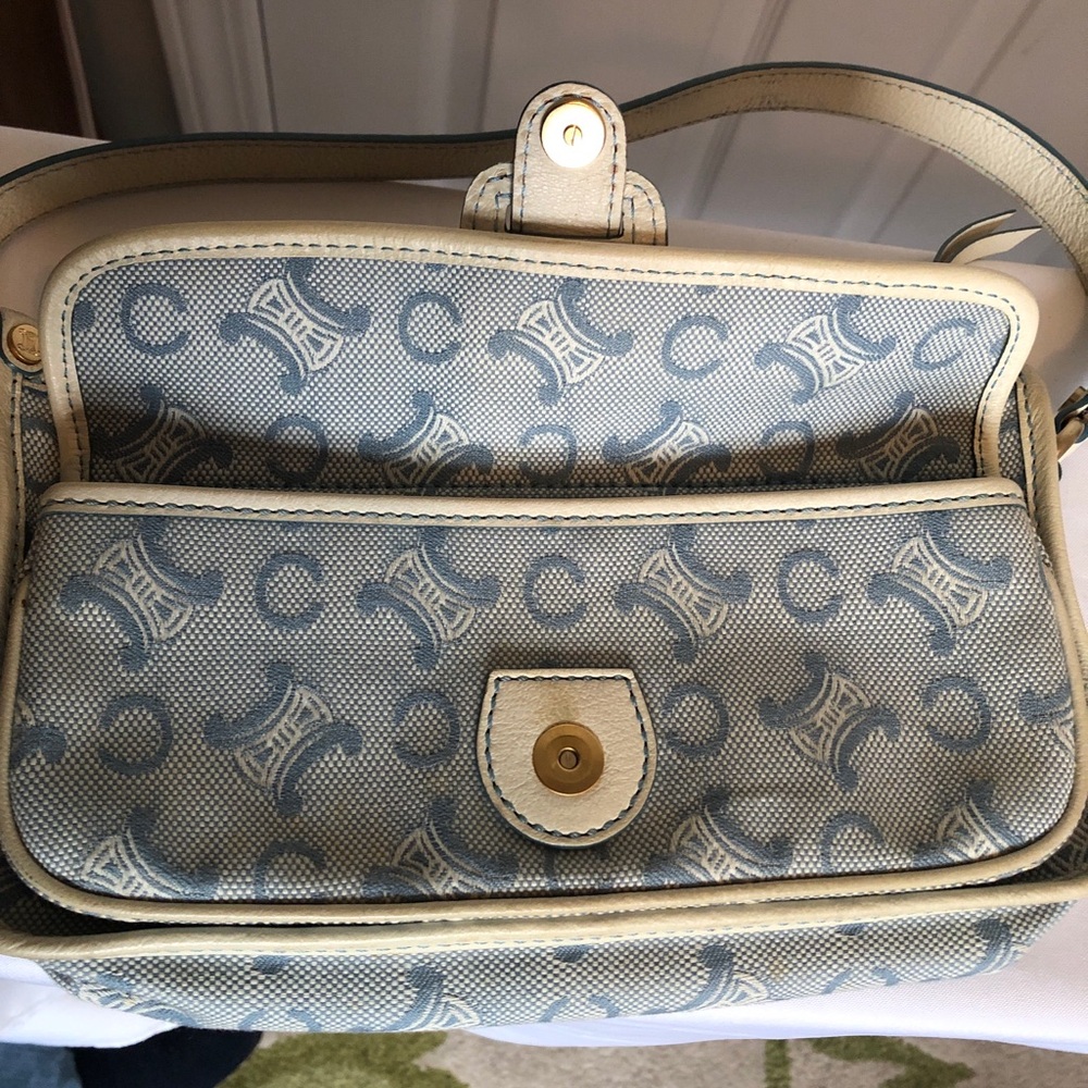 CELINE Vintage Elegant Blue and Cream Shoulder Bag - Picture 6 of 8